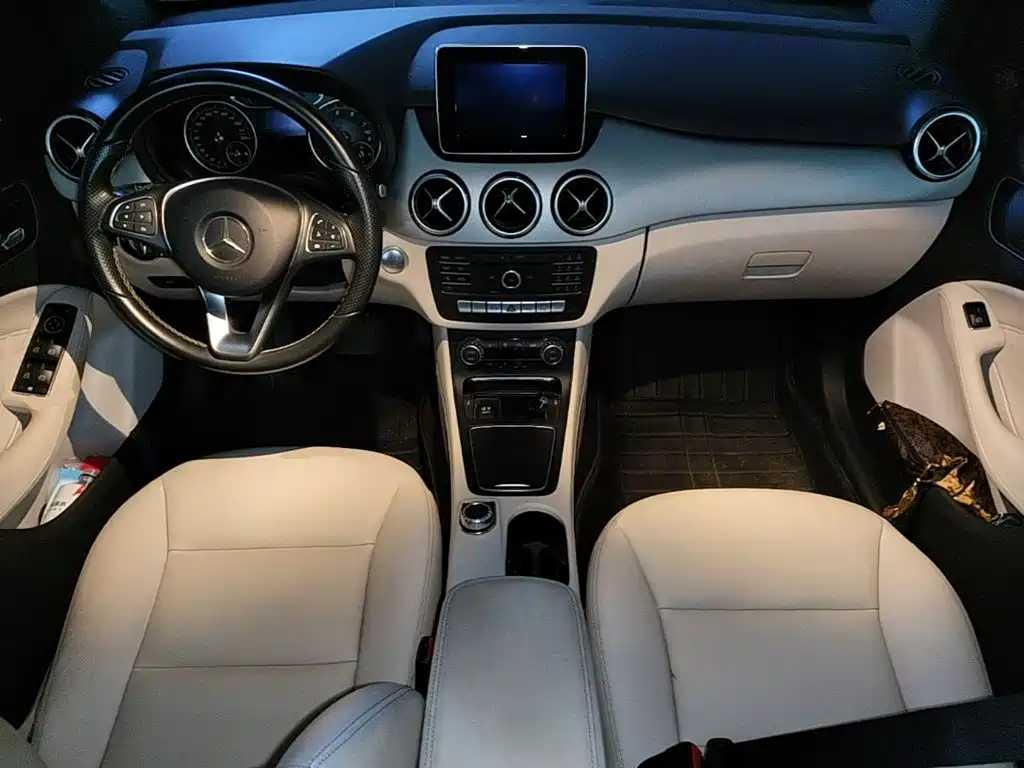 Mercedes-Benz B-Class — миниатюра 14