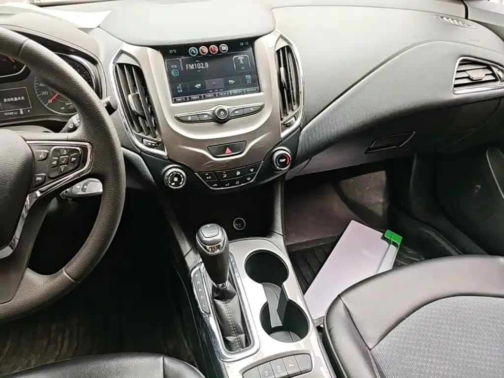 Chevrolet Cruze — миниатюра 13