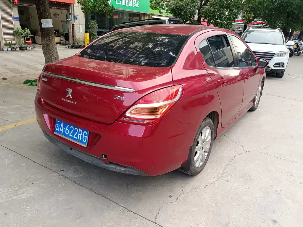 Peugeot 308 — миниатюра 16