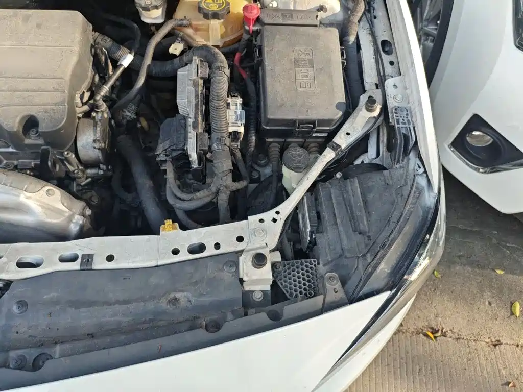 Buick Verano — миниатюра 22