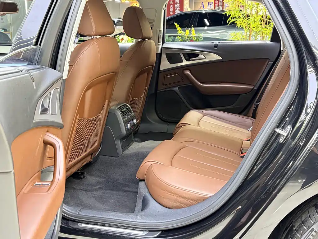 Audi A6L — миниатюра 11