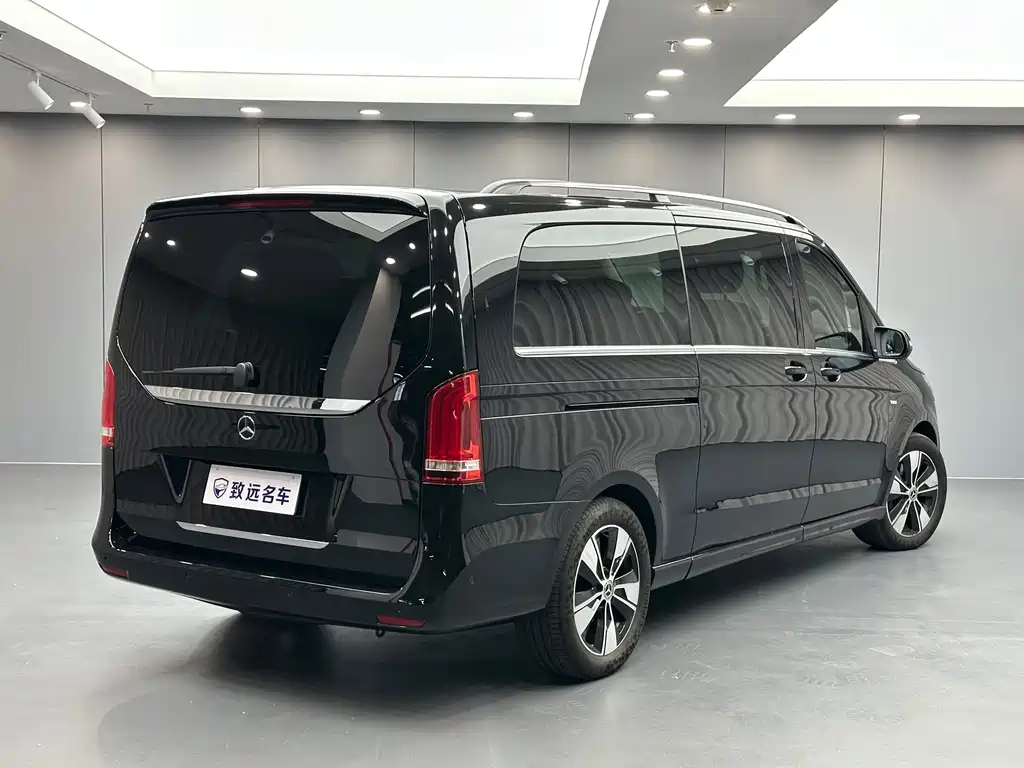 Mercedes-Benz V-Class — миниатюра 4