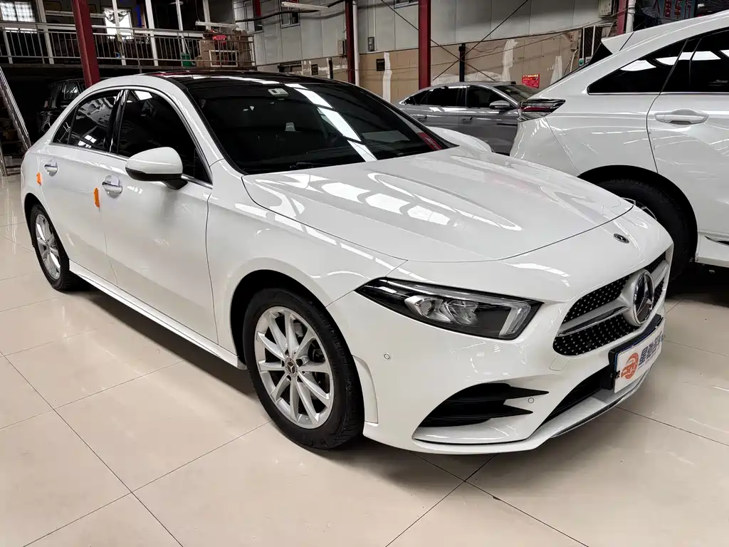 Mercedes-Benz A-Class — миниатюра 3