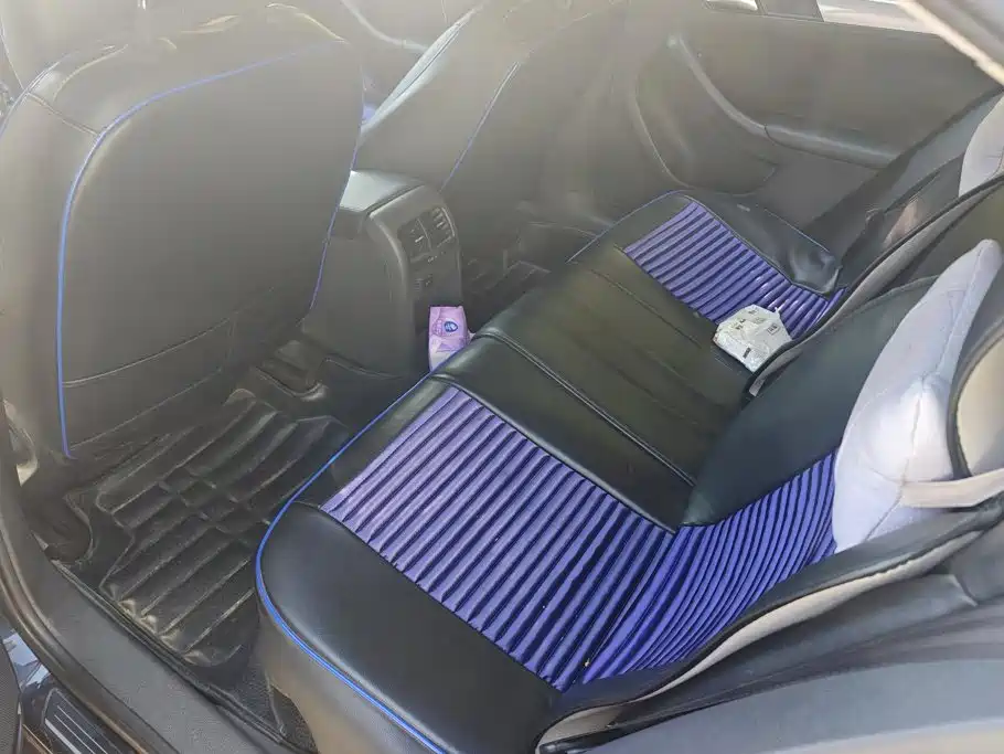 Volkswagen Sagitar — миниатюра 11