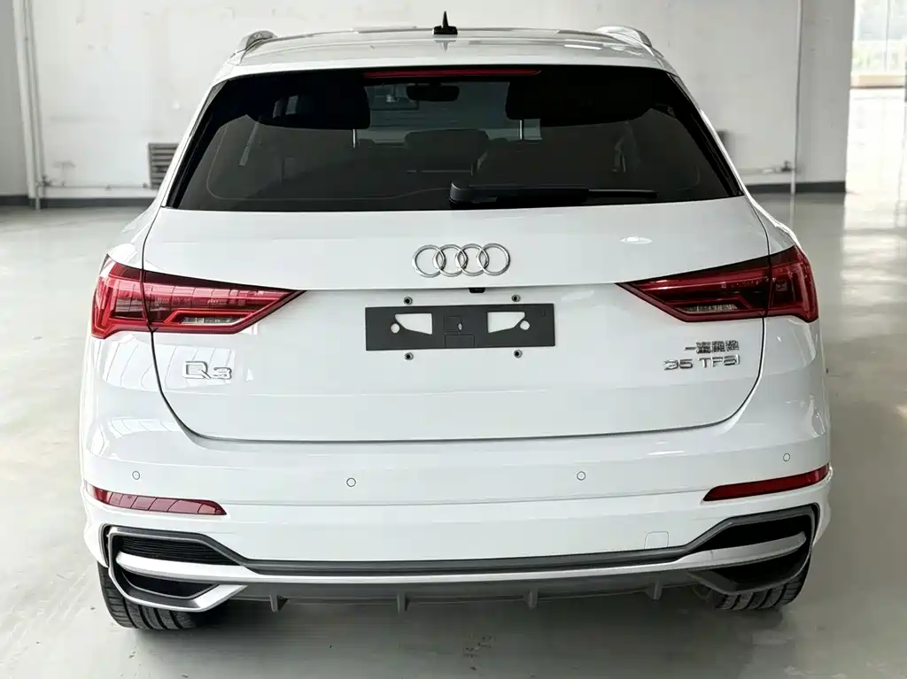 Audi Q3 — миниатюра 5