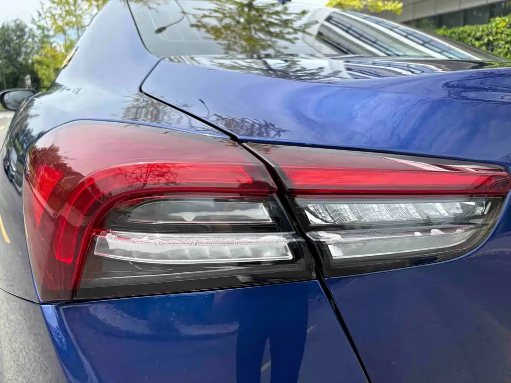 Maserati Ghibli — миниатюра 50