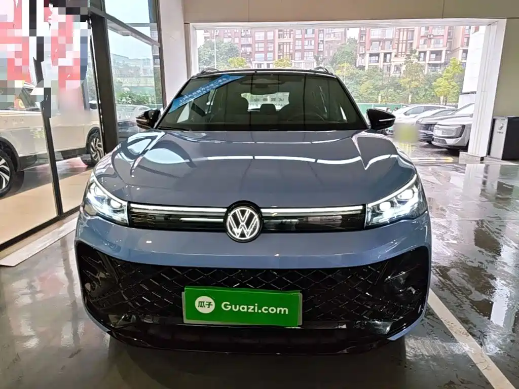 Volkswagen Tiguan L — миниатюра 3