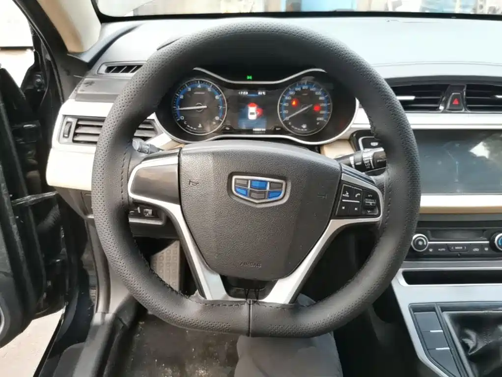 Geely Emgrand — миниатюра 11