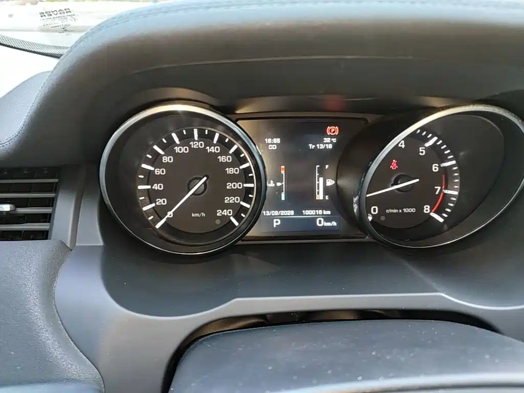 Land Rover Evoque (Import) — миниатюра 12