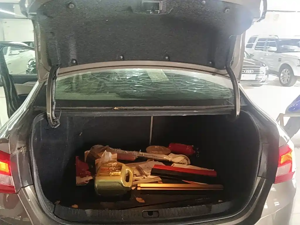 Buick Excelle — миниатюра 19