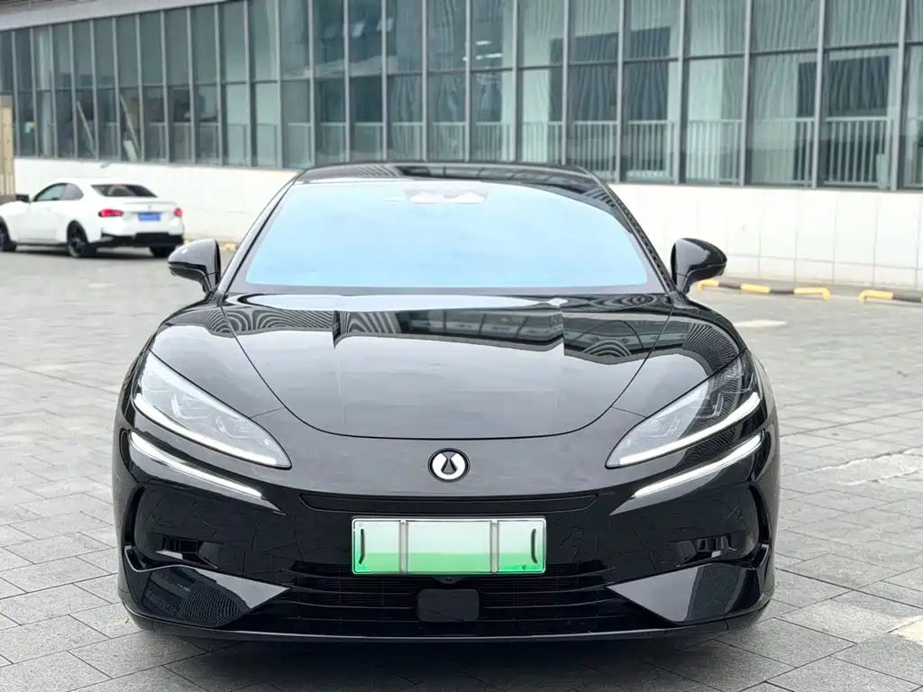 Denza Denza Z9GT — миниатюра 2