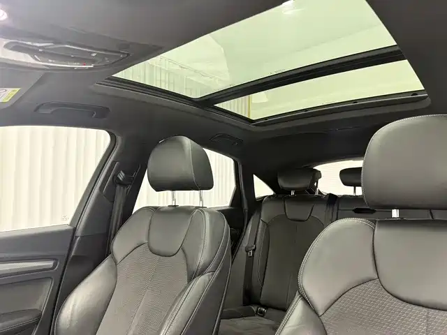 Audi Q5L Sportback — миниатюра 14