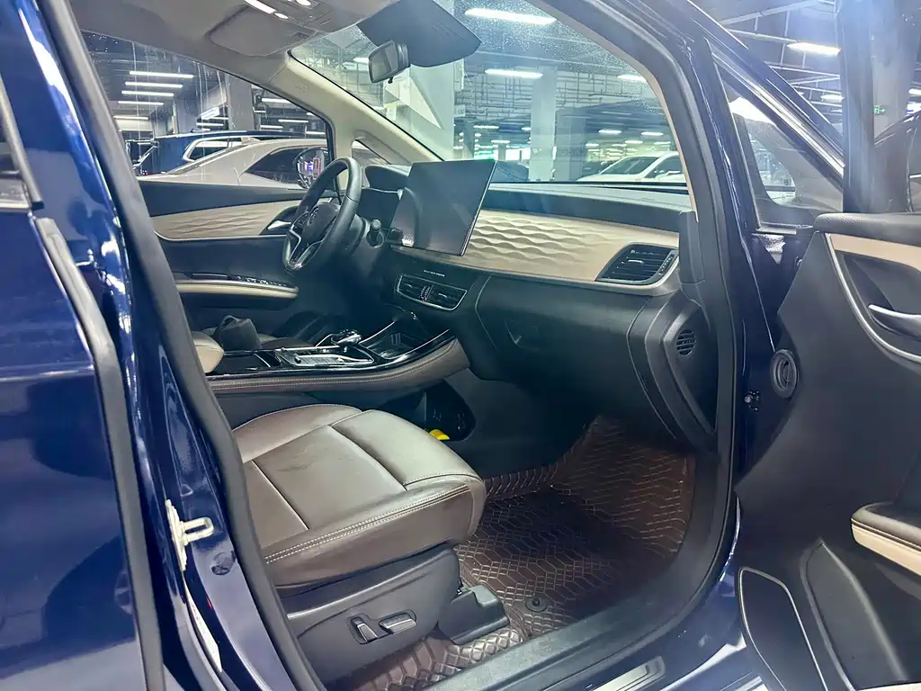 BYD MAX New Energy — миниатюра 9