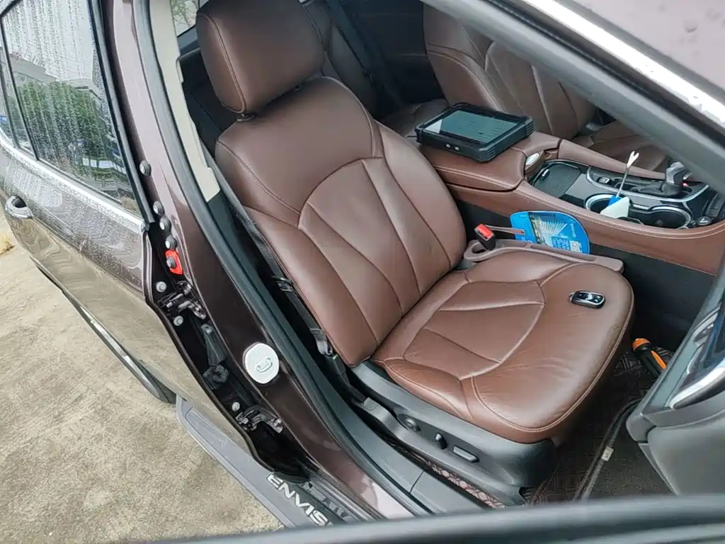 Buick Envision Plus — миниатюра 25
