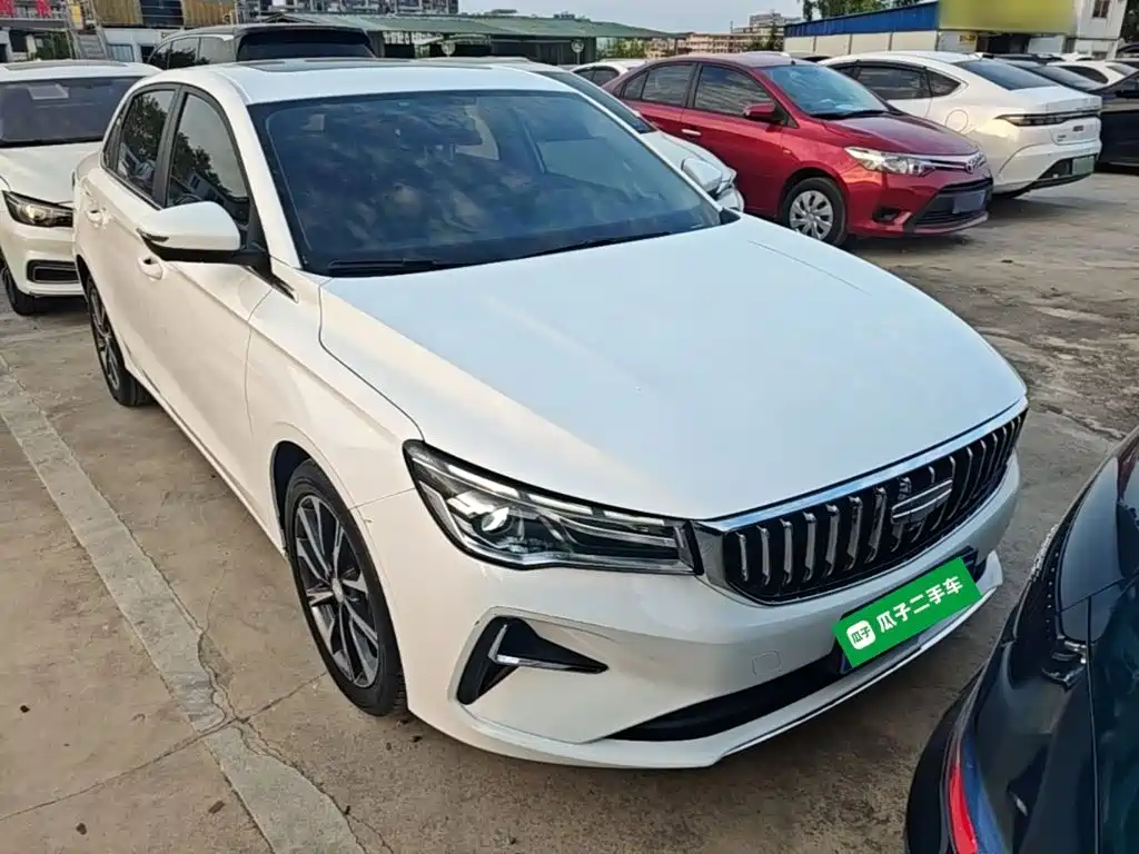 Geely Emgrand — миниатюра 4
