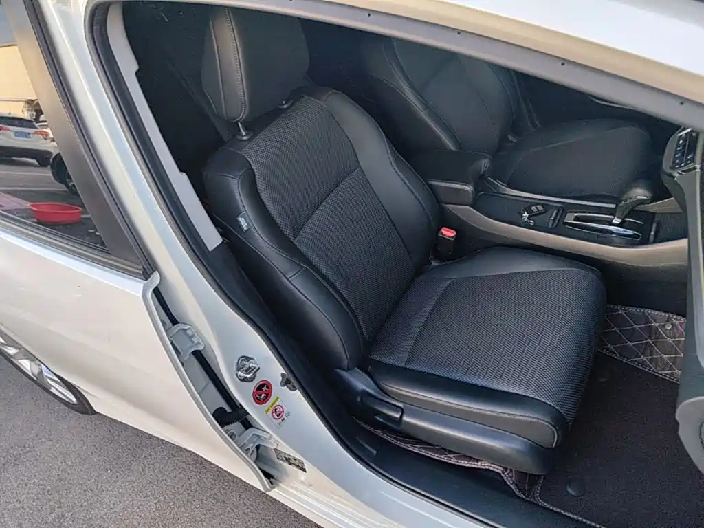 Honda Jade — миниатюра 25