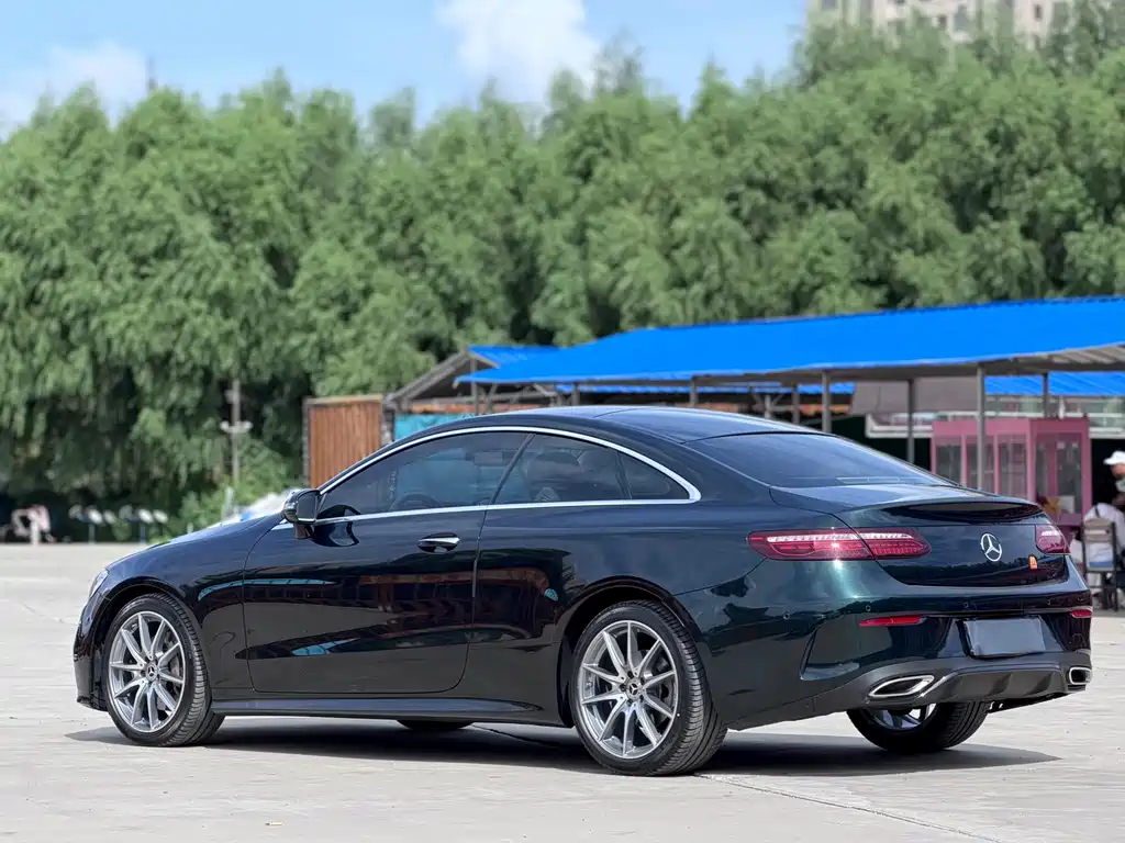 Mercedes-Benz E-Class (Import) — миниатюра 8