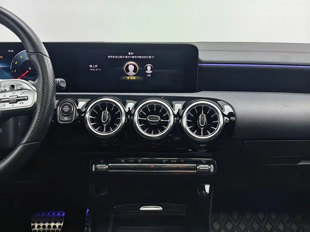 Mercedes-Benz CLA (Import) — миниатюра 12