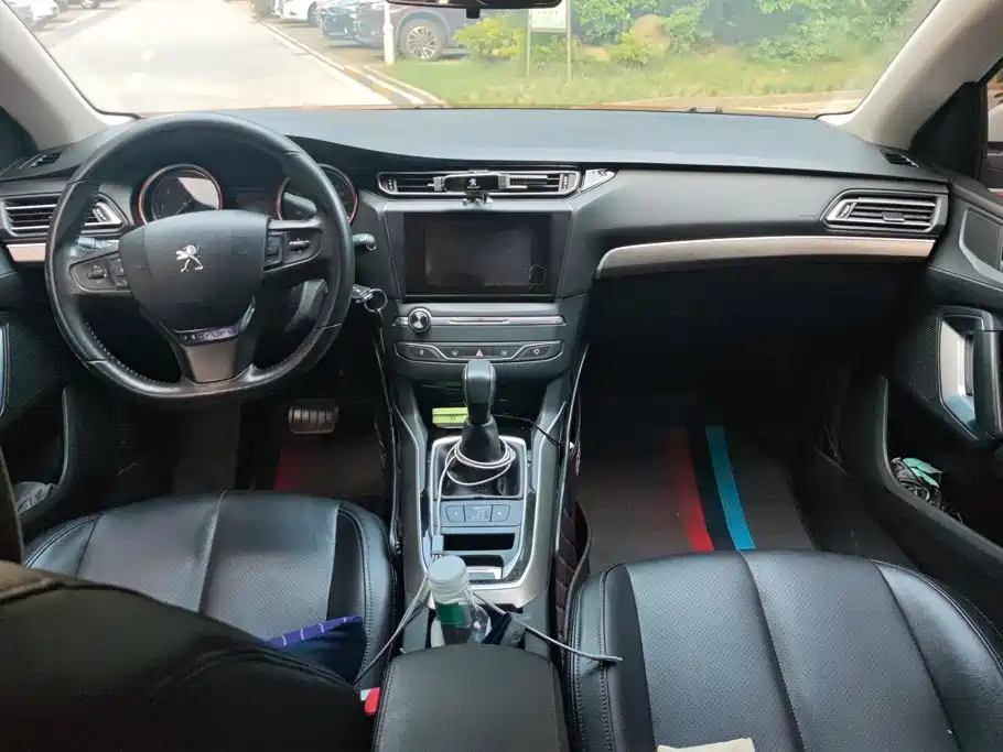 Peugeot 408 — миниатюра 12