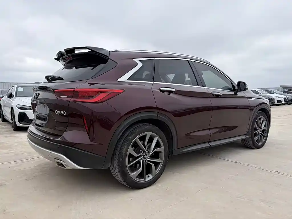 Infiniti QX50 — миниатюра 6