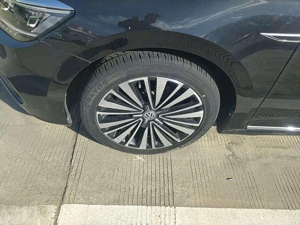 Volkswagen Passat — миниатюра 23