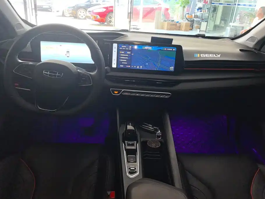 Geely Binrui — миниатюра 12