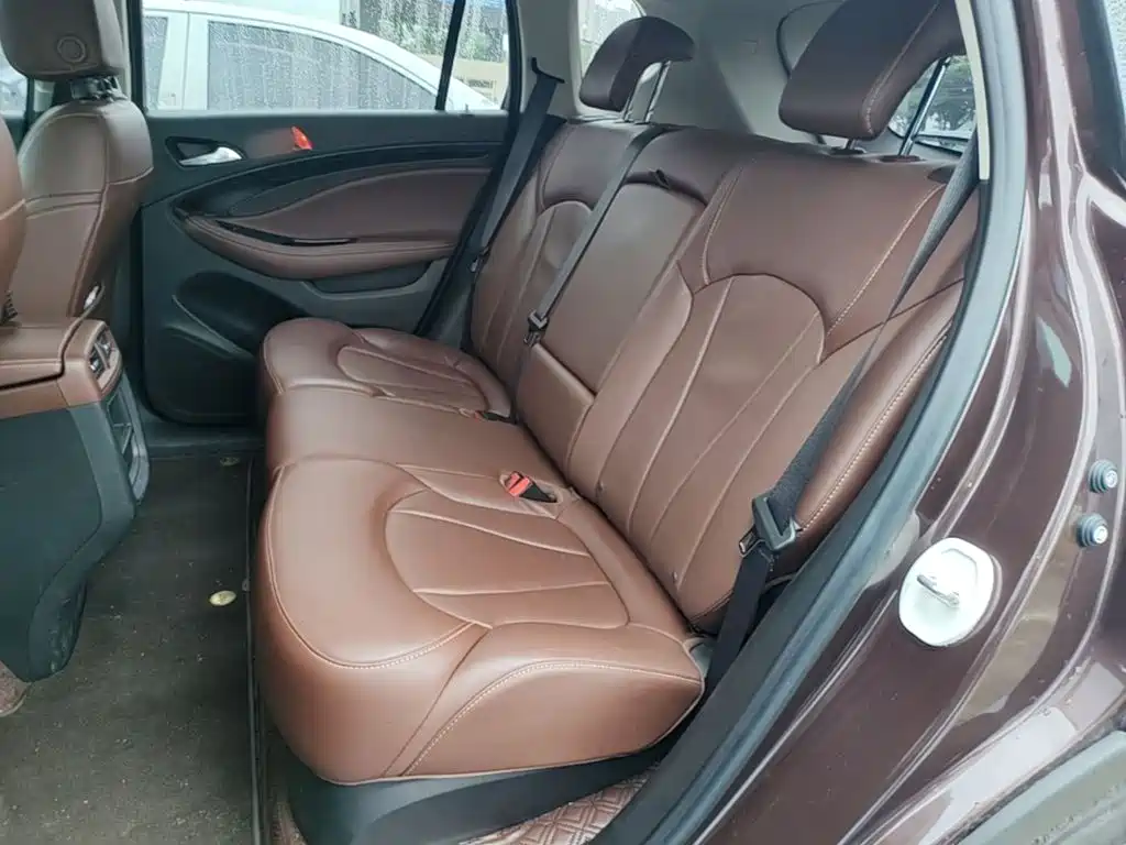 Buick Envision Plus — миниатюра 17