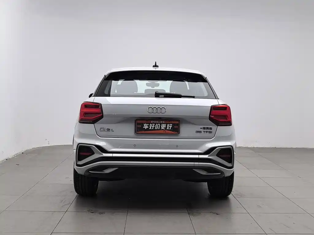 Audi Q2L — миниатюра 4