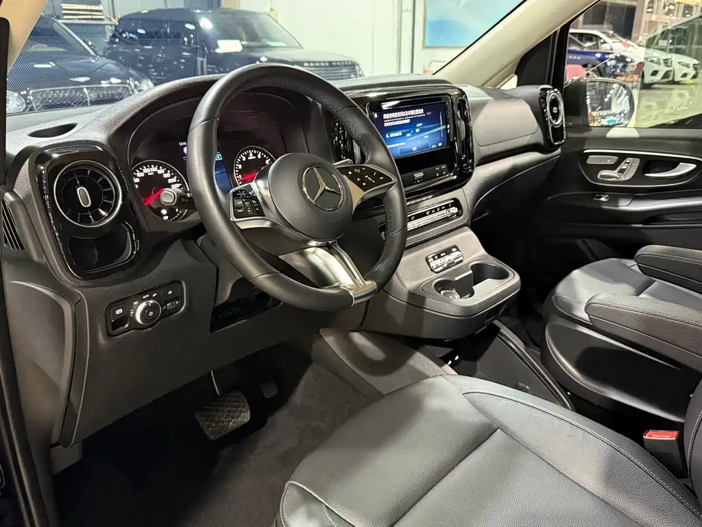 Mercedes-Benz Vito — миниатюра 5
