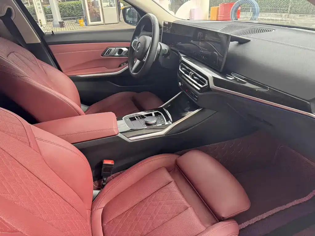 BMW 3 Series — миниатюра 13