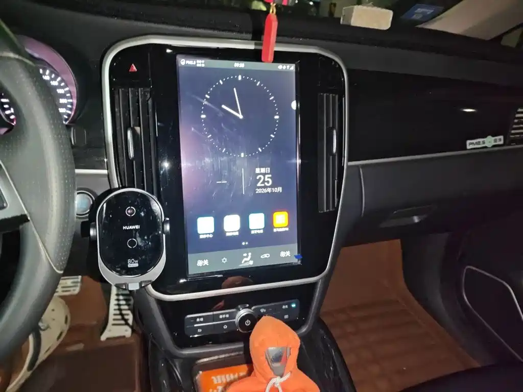 BYD MAX — миниатюра 9
