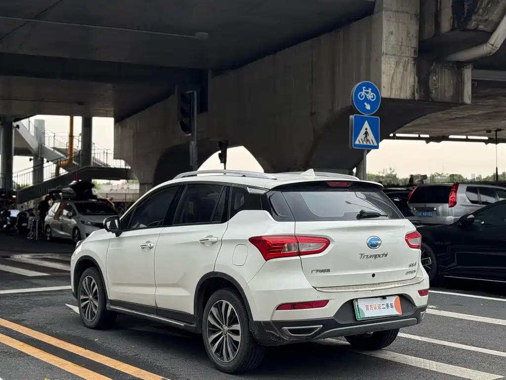 GAC Motor GS4 Hybrid — миниатюра 6