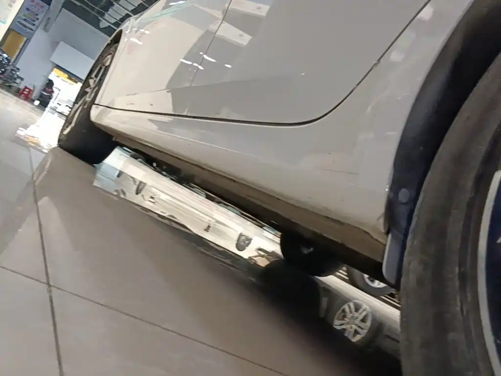Hyundai Elantra — миниатюра 22