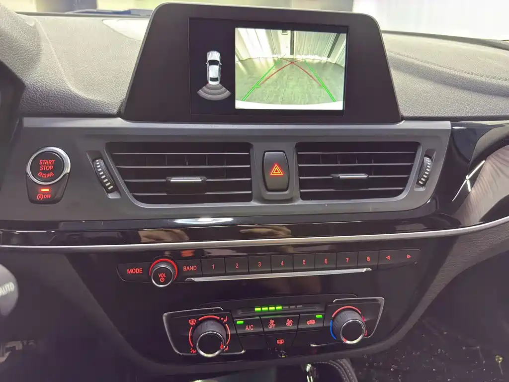 BMW 1 Series — миниатюра 14