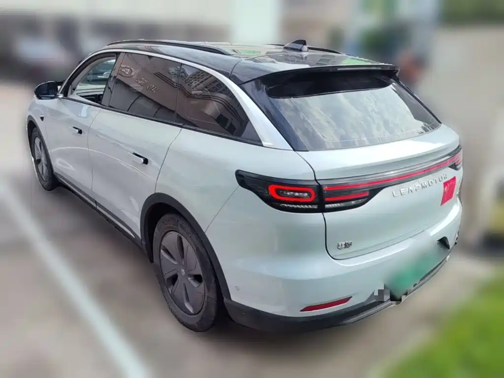 Leapmotor Leapmotor C11 — миниатюра 7
