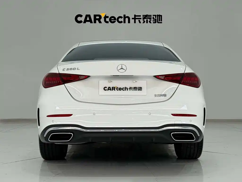 Mercedes-Benz C-Class — миниатюра 8