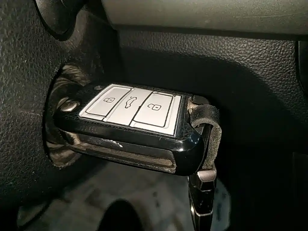 Volkswagen Lavida — миниатюра 9