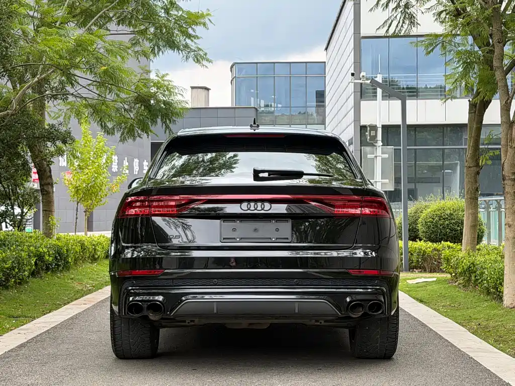 Audi Q8 — миниатюра 5