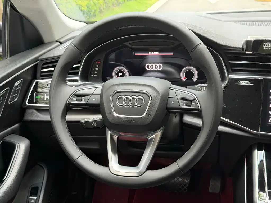 Audi Q8 — миниатюра 11