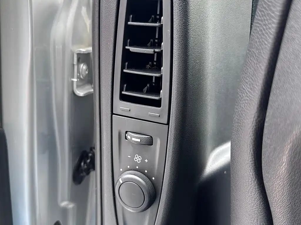 Citroen C4 Picasso — миниатюра 10