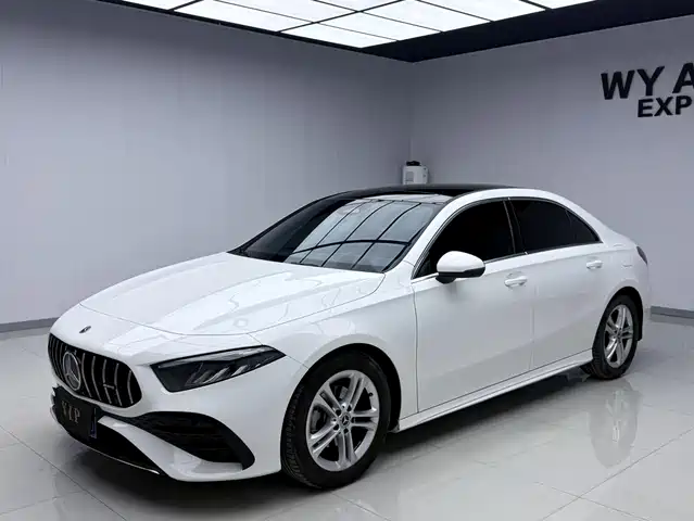 MERCEDES-BENZ A CLASS