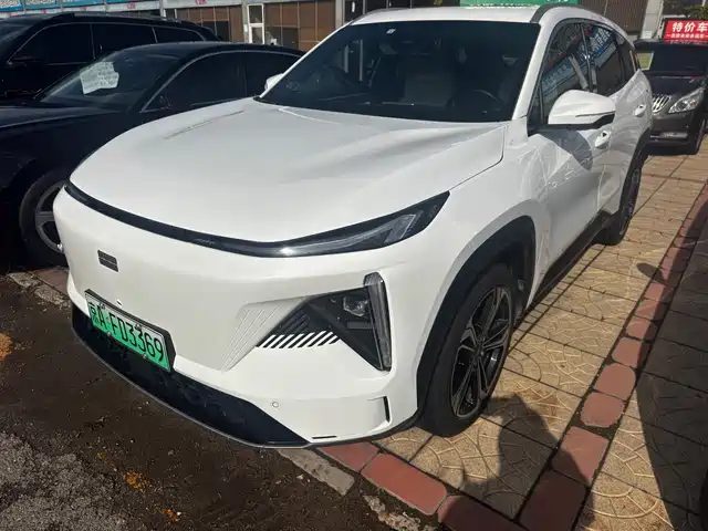Geely Galaxy L7
