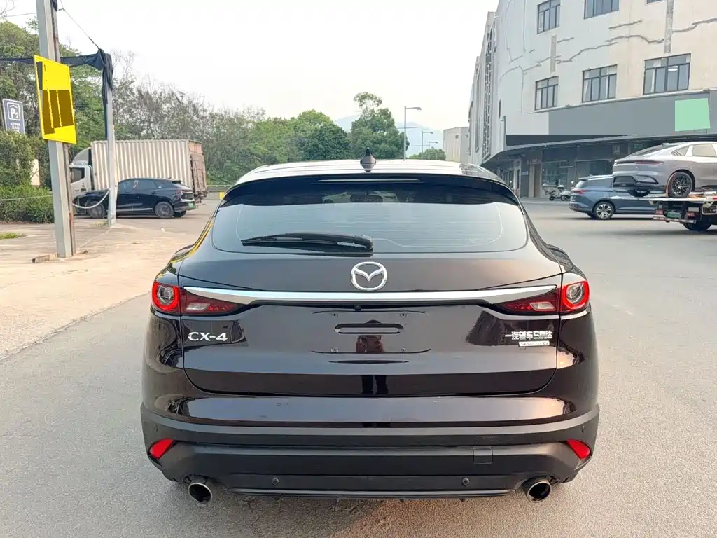 Mazda CX-4 — миниатюра 8
