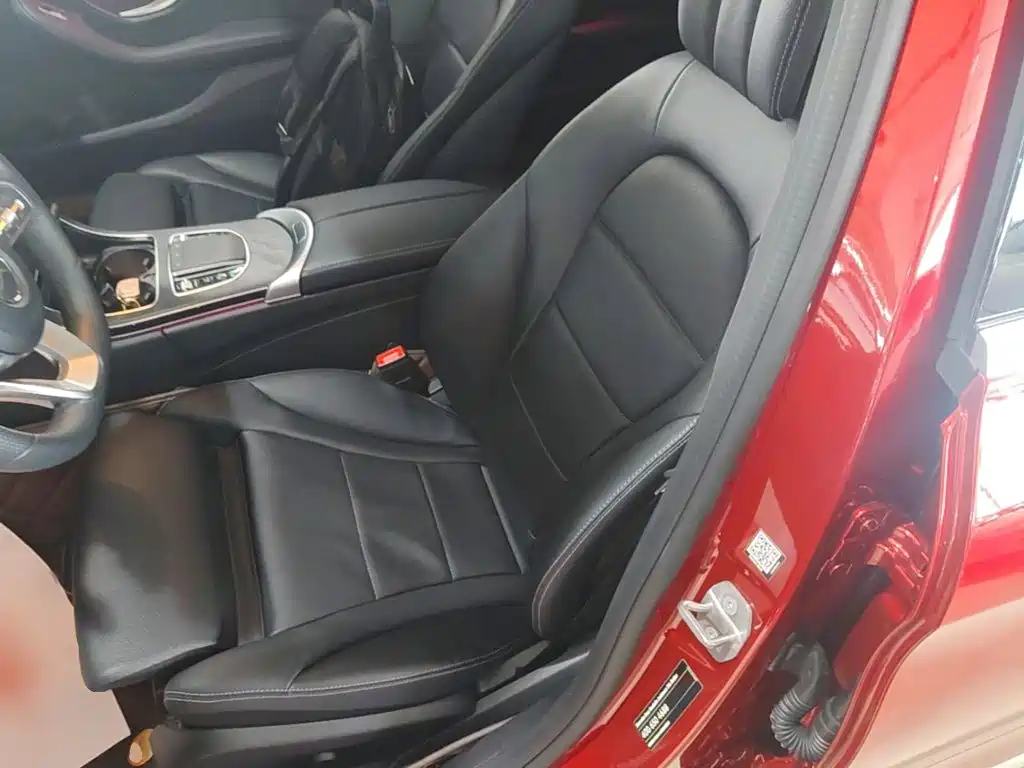 Mercedes-Benz C-Class — миниатюра 15