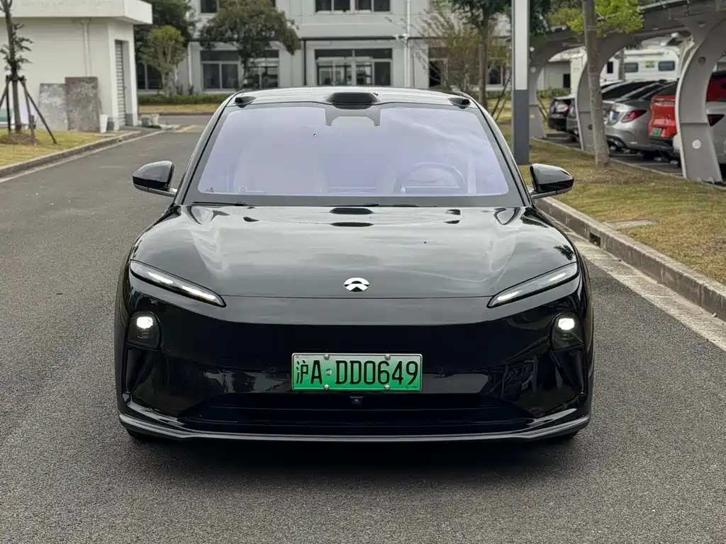 NIO NIO ET5T