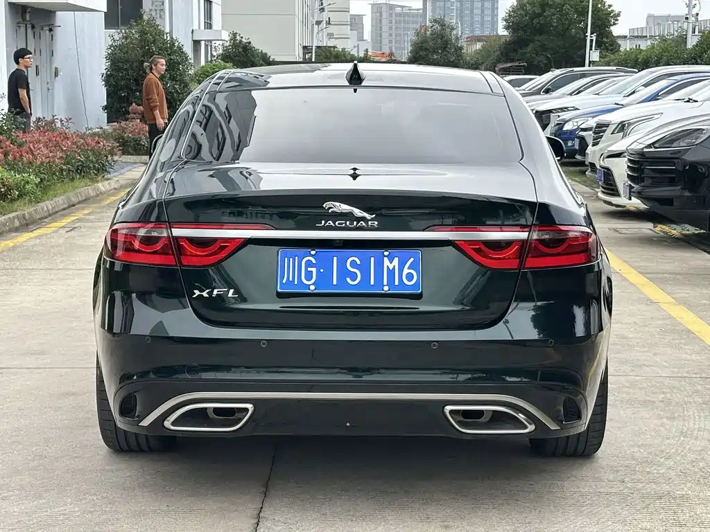 Jaguar XFL — миниатюра 20
