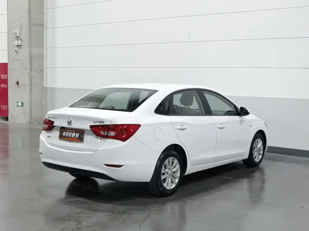 Buick Excelle — миниатюра 2
