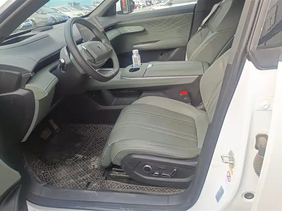 Changan Deepal DARK BLUE S07