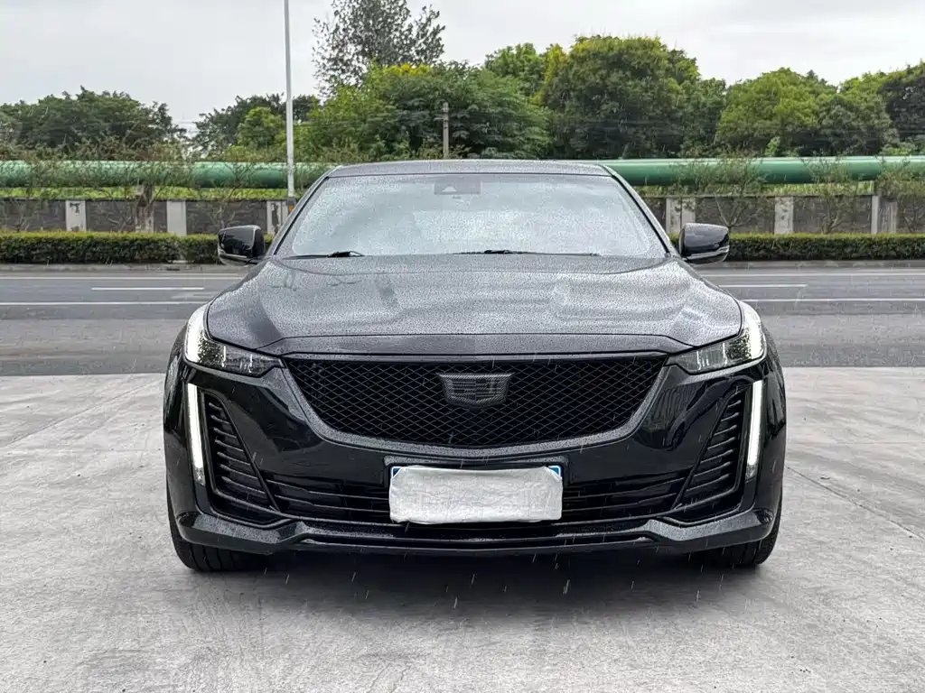 Cadillac CT5 — миниатюра 2