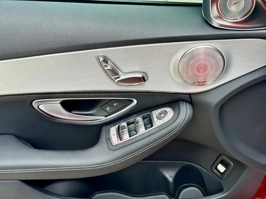 Mercedes-Benz C-Class — миниатюра 26